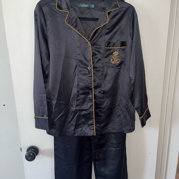 Ralph Lauren Black and Gold Pajama Set - Picture 2 of 6